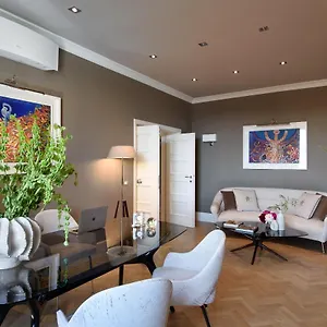 Tornabuoni Collection Residenza D'epoca Apart-hotel