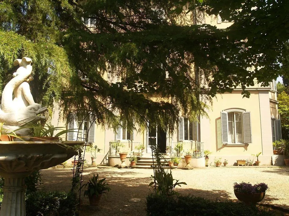 Villa Pignatti Morano Florence Aparthotel
