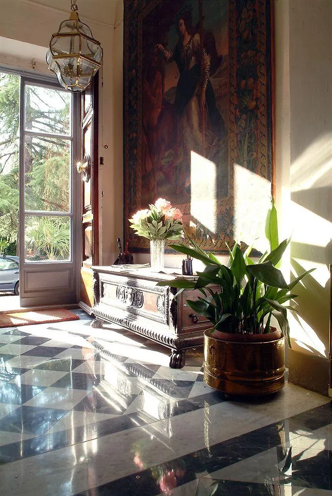 **** Aparthotel Villa Pignatti Morano Florence Italy