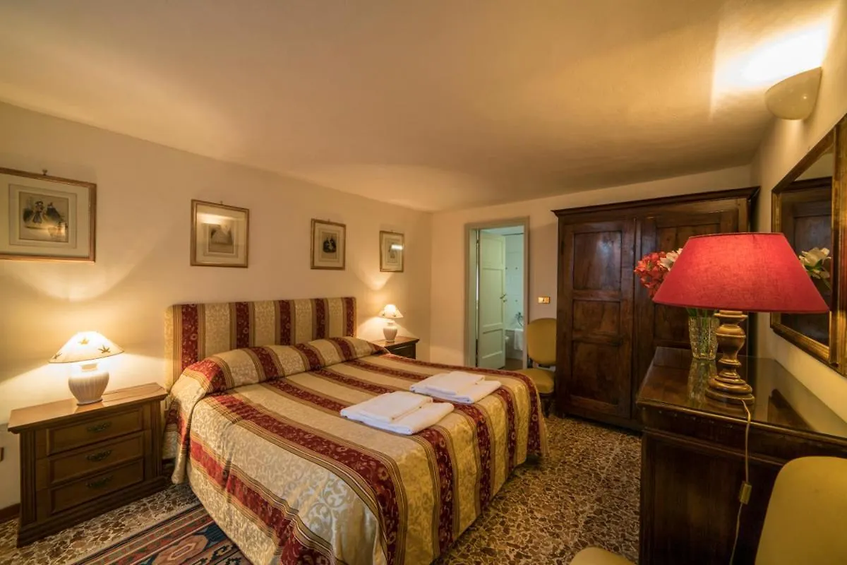 Villa Pignatti Morano Florence 4*,  Italy