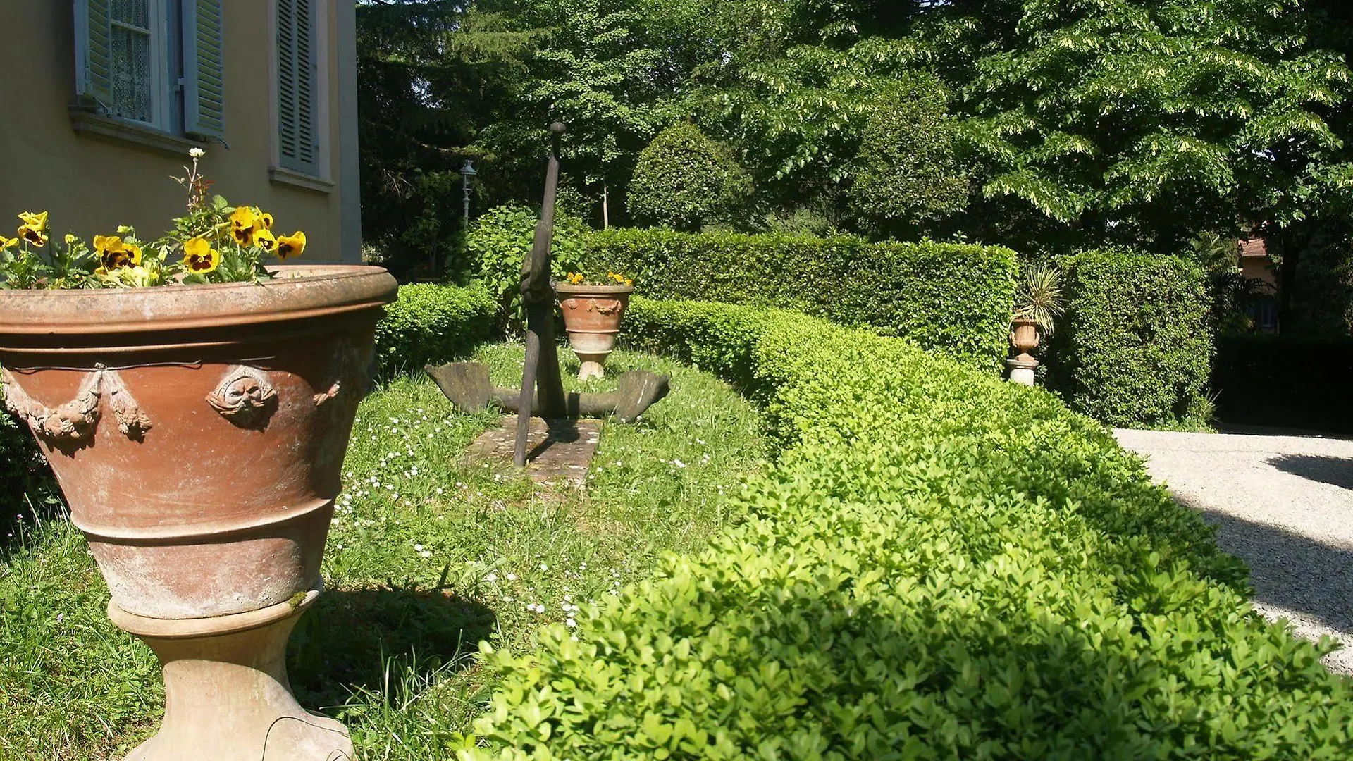 Villa Pignatti Morano Florence Aparthotel