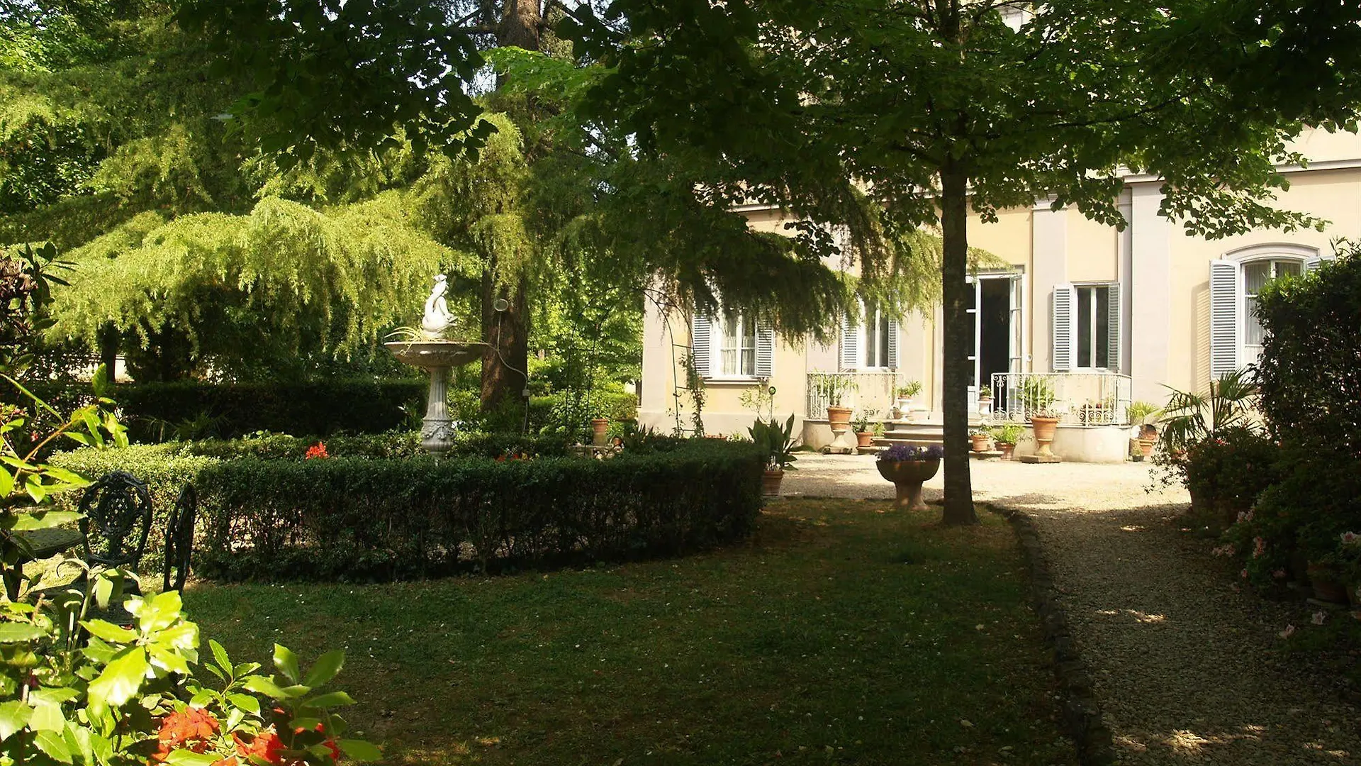 **** מלון דירות פירנצה Villa Pignatti Morano איטליה